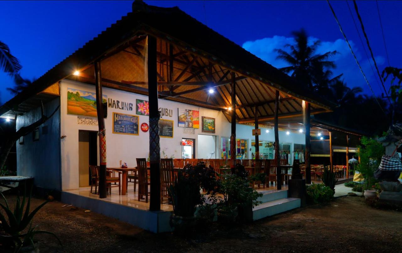 Dangin Kubu Bungalow Sakti Bagian luar foto